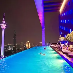 The Platinum Klcc By Infinity Pool , Kuala Lumpur Malasia